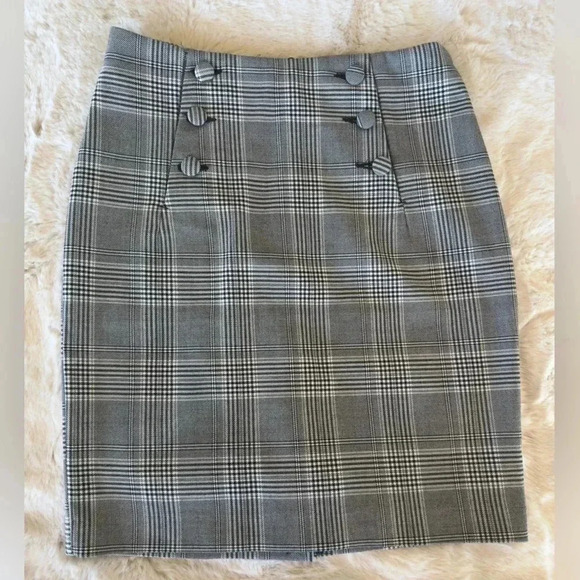 H&M black and white WOMEN'S HIGH-WAISTED plaid pencil checked SKIRT size 4 - Picture 3 of 10